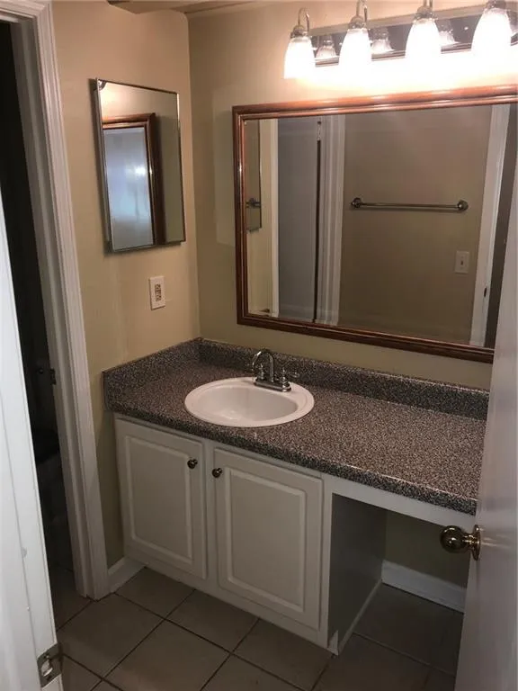 9001 Wingate Way, Sandy Springs, Georgia 30350, 1 Bedroom Bedrooms, ,1 BathroomBathrooms,Residential,Sold,9001 Wingate Way,6055105