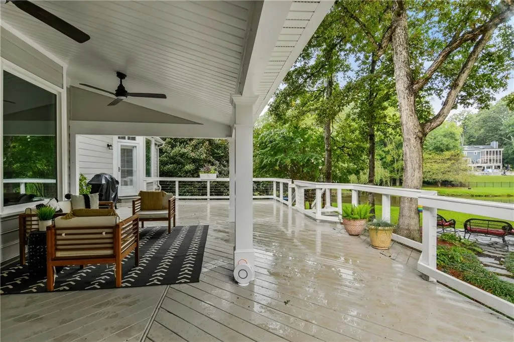 5080 Spalding Drive, Atlanta, Georgia 30350, 4 Bedrooms Bedrooms, ,3 BathroomsBathrooms,Residential,Sold,5080 Spalding Drive,7098631