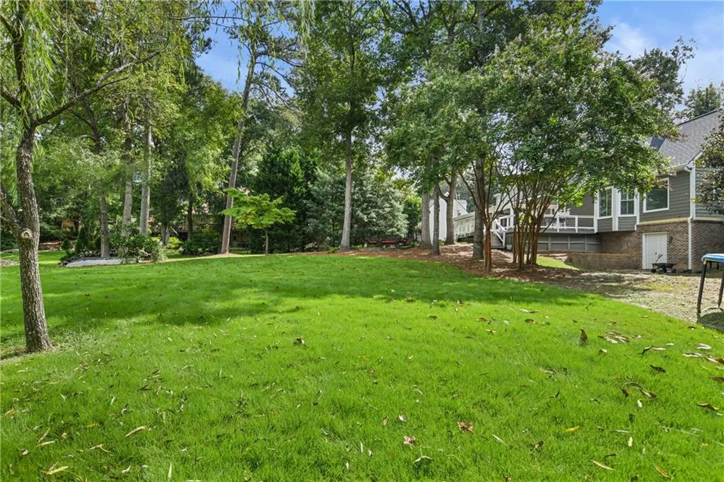 5080 Spalding Drive, Atlanta, Georgia 30350, 4 Bedrooms Bedrooms, ,3 BathroomsBathrooms,Residential,Sold,5080 Spalding Drive,7098631