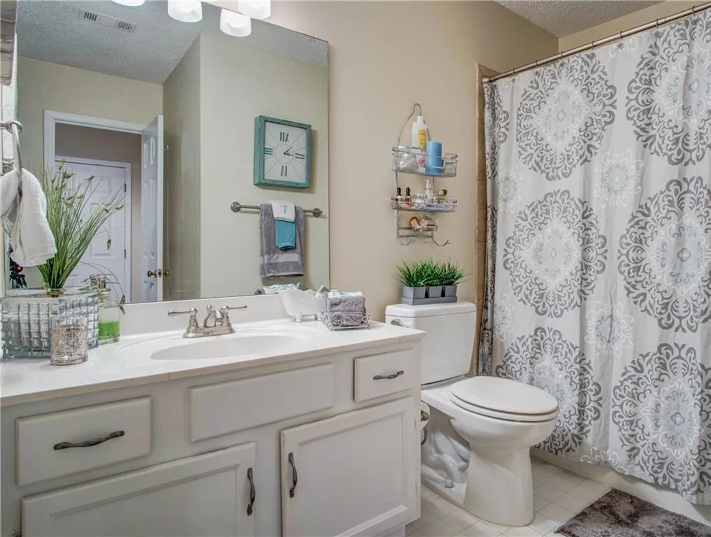 205 Bainbridge Drive, Atlanta, Georgia 30327, 4 Bedrooms Bedrooms, ,3 BathroomsBathrooms,Residential,Sold,205 Bainbridge Drive,5949828