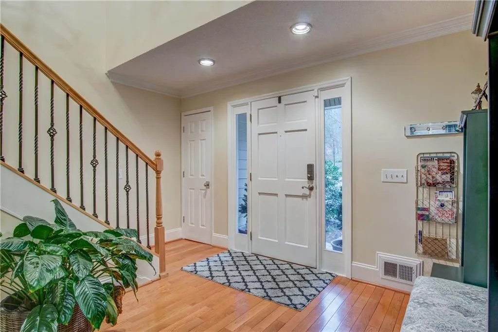 205 Bainbridge Drive, Atlanta, Georgia 30327, 4 Bedrooms Bedrooms, ,3 BathroomsBathrooms,Residential,Sold,205 Bainbridge Drive,5949828