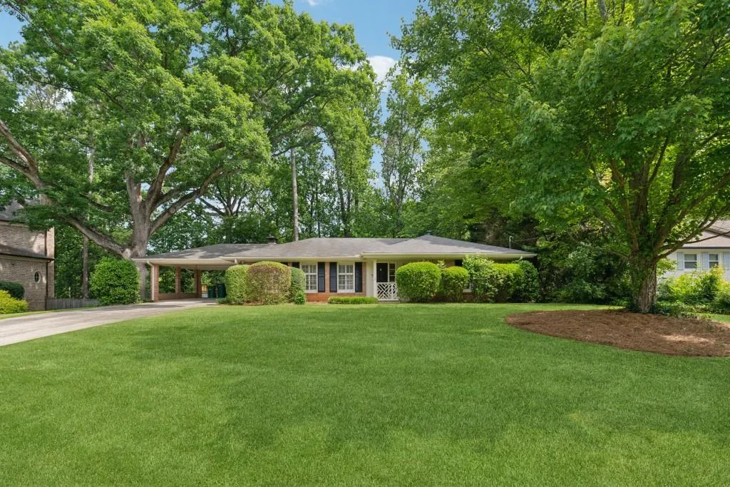 500 Read Lane, Atlanta, Georgia 30328, 4 Bedrooms Bedrooms, ,2 BathroomsBathrooms,Residential,Sold,500 Read Lane,7578220