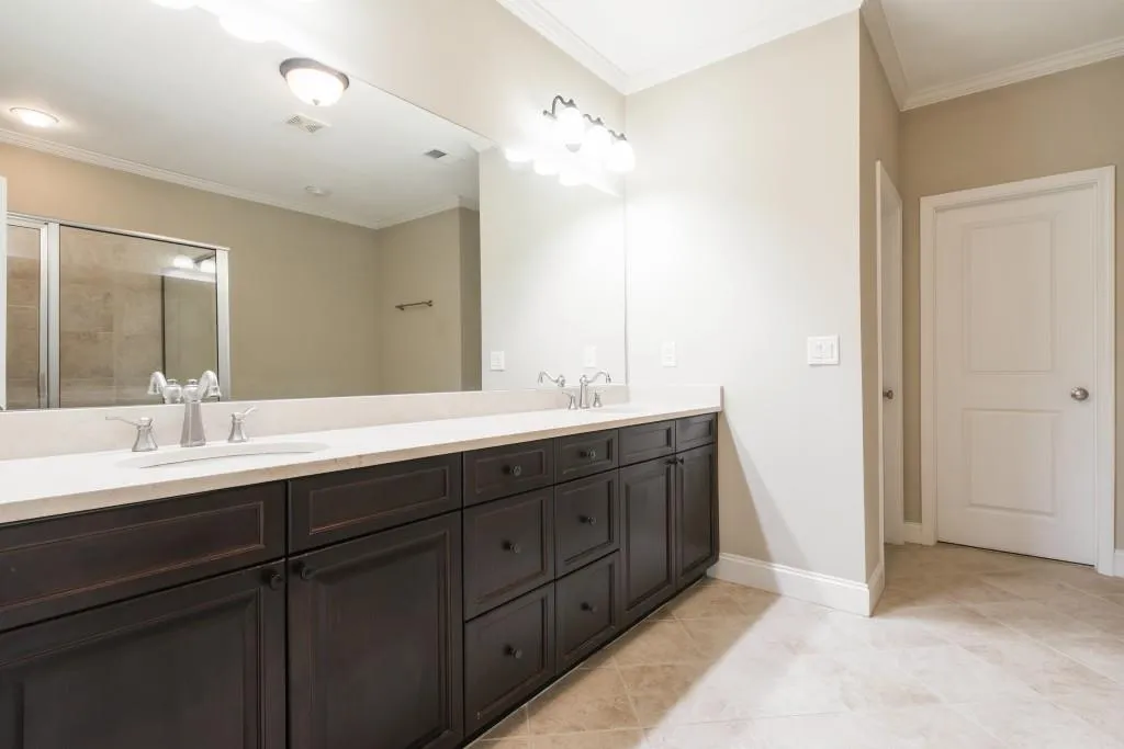 697 Lockton Place, Sandy Springs, Georgia 30342, 4 Bedrooms Bedrooms, ,4 BathroomsBathrooms,Residential,Sold,697 Lockton Place,6014277