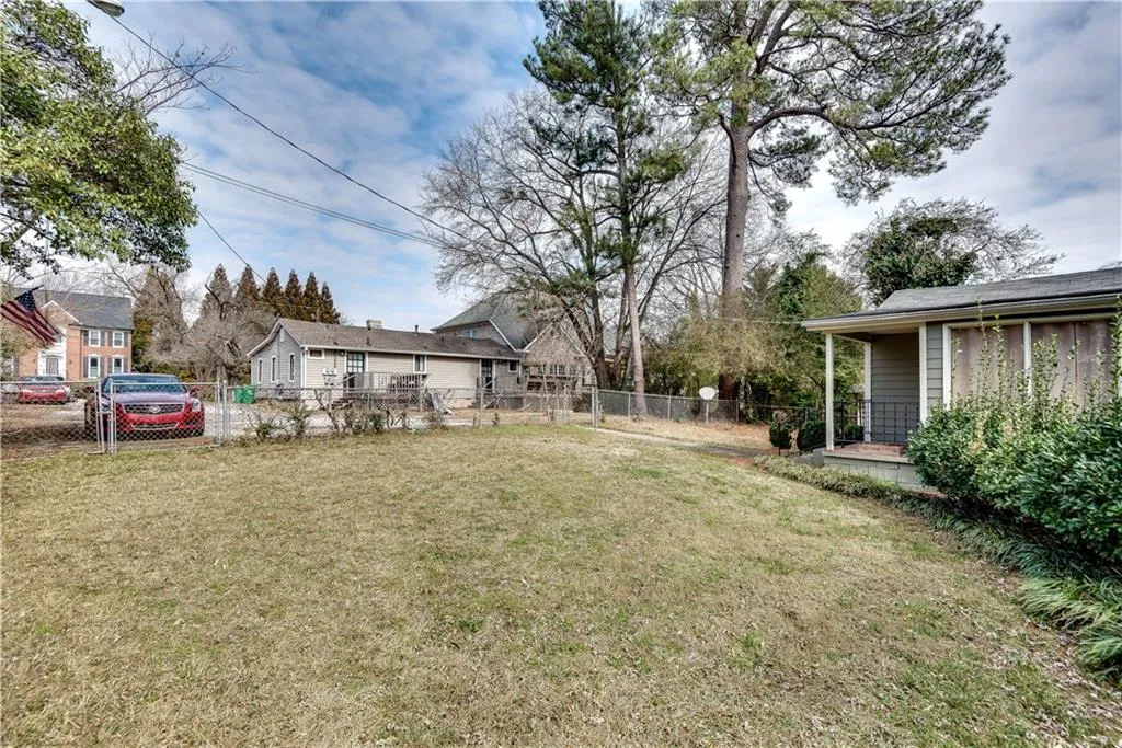 2312 Wayside Drive Ne, Brookhaven, Georgia 30319, 5 Bedrooms Bedrooms, ,4 BathroomsBathrooms,Residential,For Sale,2312 Wayside Drive Ne,7522601