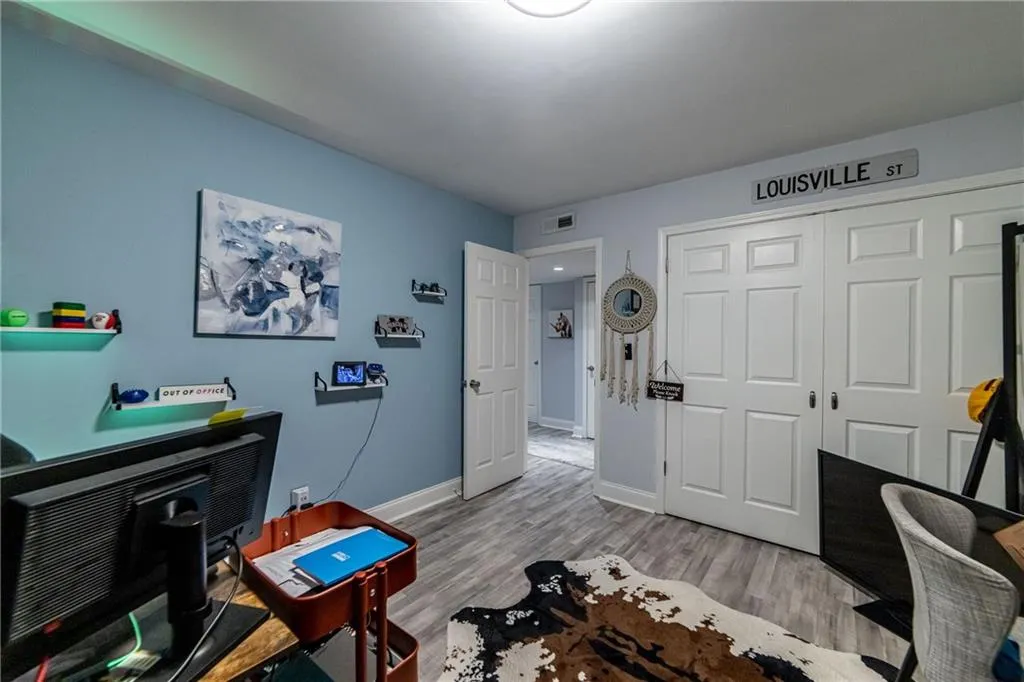 6851 Roswell Road Unit M12, Sandy Springs, Georgia 30328, 3 Bedrooms Bedrooms, ,2 BathroomsBathrooms,Residential,Sold,6851 Roswell Road Unit M12,7239168