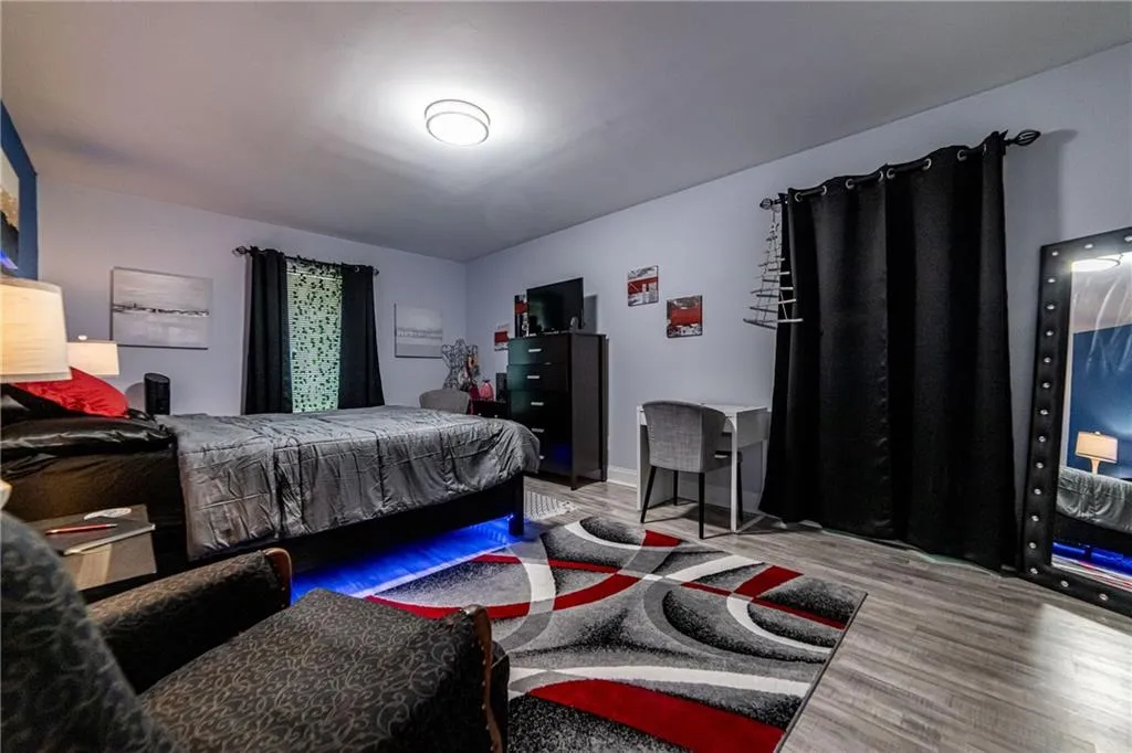 6851 Roswell Road Unit M12, Sandy Springs, Georgia 30328, 3 Bedrooms Bedrooms, ,2 BathroomsBathrooms,Residential,Sold,6851 Roswell Road Unit M12,7239168