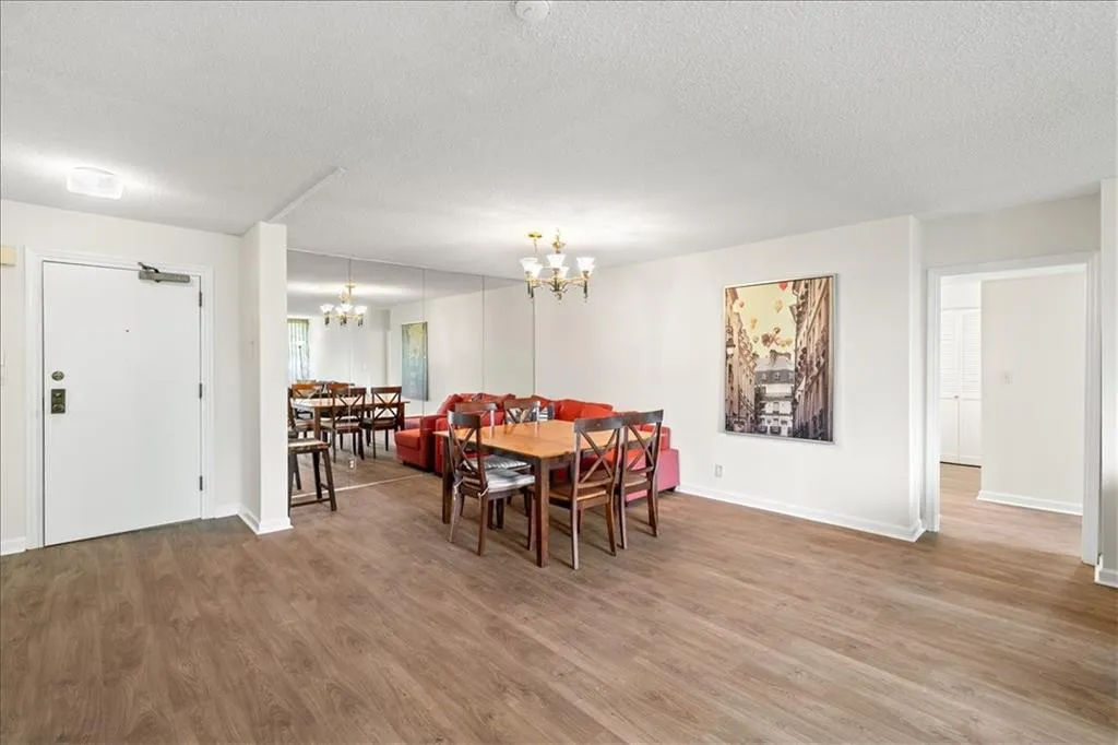 3530 Piedmont Road Ne Unit 7k, Atlanta, Georgia 30305, 2 Bedrooms Bedrooms, 0 ,2 BathroomsBathrooms,Residential,For Sale,3530 Piedmont Road Ne Unit 7k,7805021