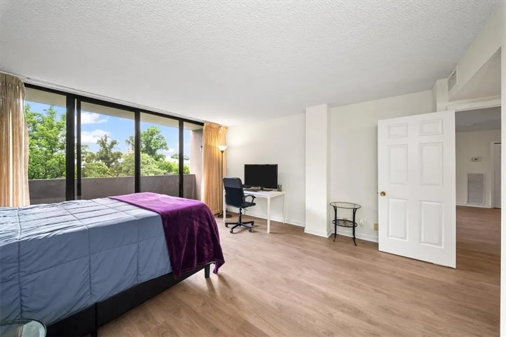 3530 Piedmont Road Ne Unit 7k, Atlanta, Georgia 30305, 2 Bedrooms Bedrooms, 0 ,2 BathroomsBathrooms,Residential,For Sale,3530 Piedmont Road Ne Unit 7k,7805021