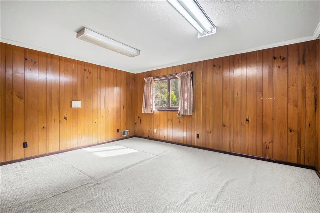 Lower Level Bedroom 4