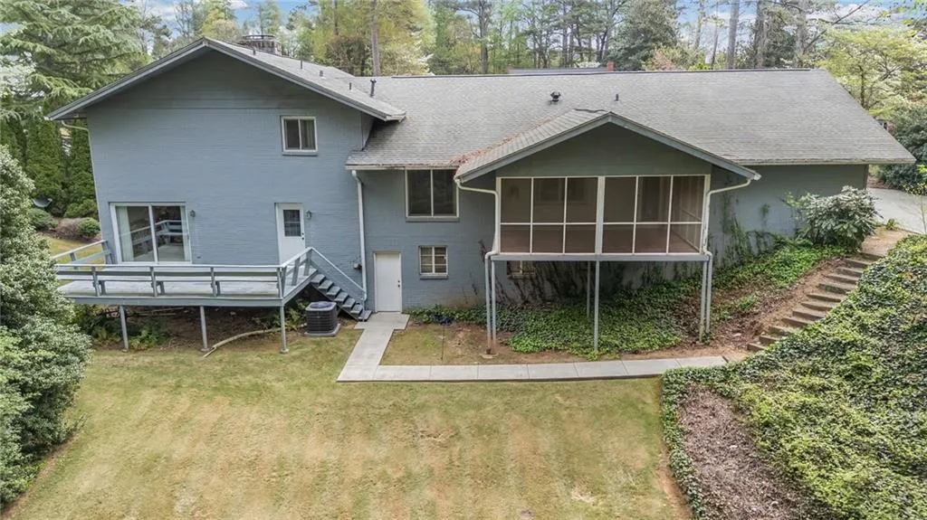 675 Weatherly Lane Lane, Sandy Springs, Georgia 30328, 5 Bedrooms Bedrooms, ,3 BathroomsBathrooms,Residential,For Sale,675 Weatherly Lane Lane,7747909