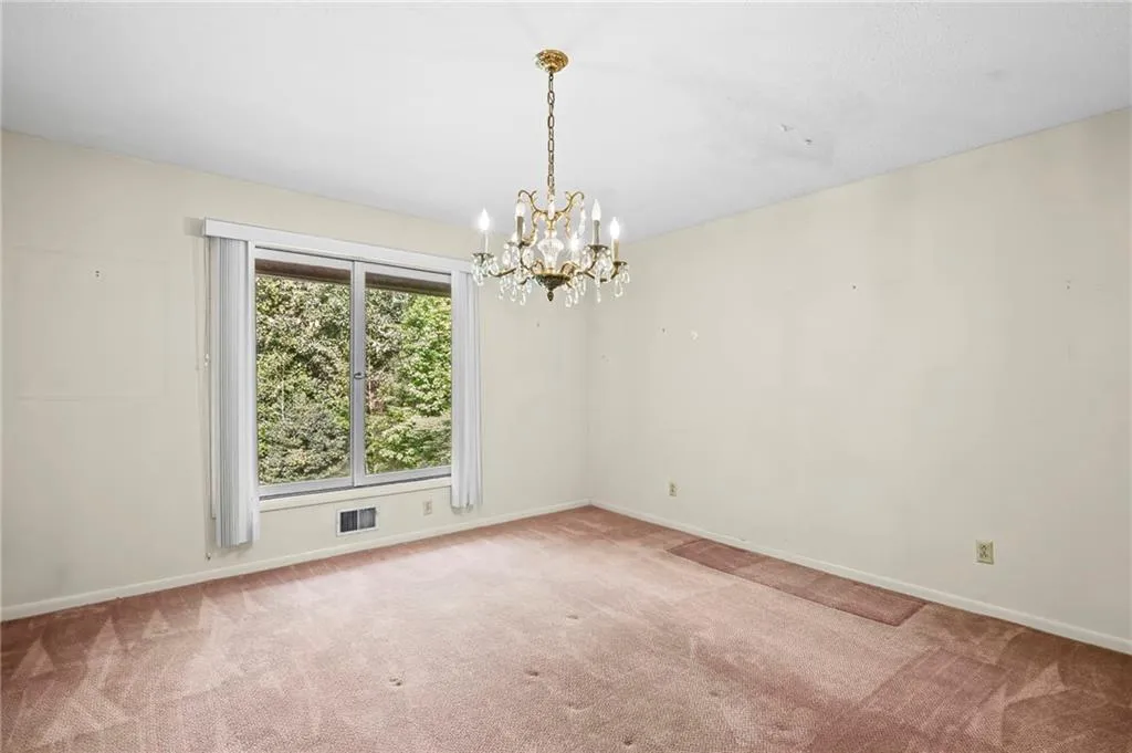Sepeaate dining room