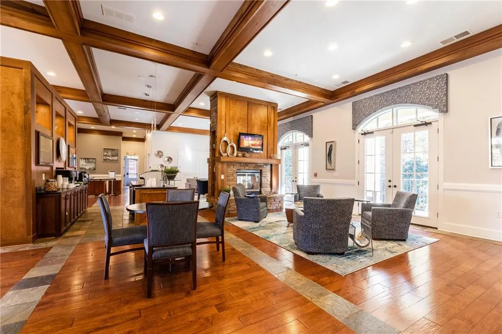 200 River Vista Drive Unit 510, Atlanta, Georgia 30339, 2 Bedrooms Bedrooms, ,2 BathroomsBathrooms,Residential,Sold,200 River Vista Drive Unit 510,6986771