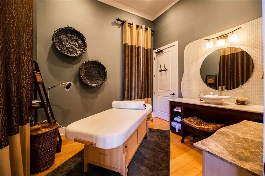 200 River Vista Drive Unit 510, Atlanta, Georgia 30339, 2 Bedrooms Bedrooms, ,2 BathroomsBathrooms,Residential,Sold,200 River Vista Drive Unit 510,6986771