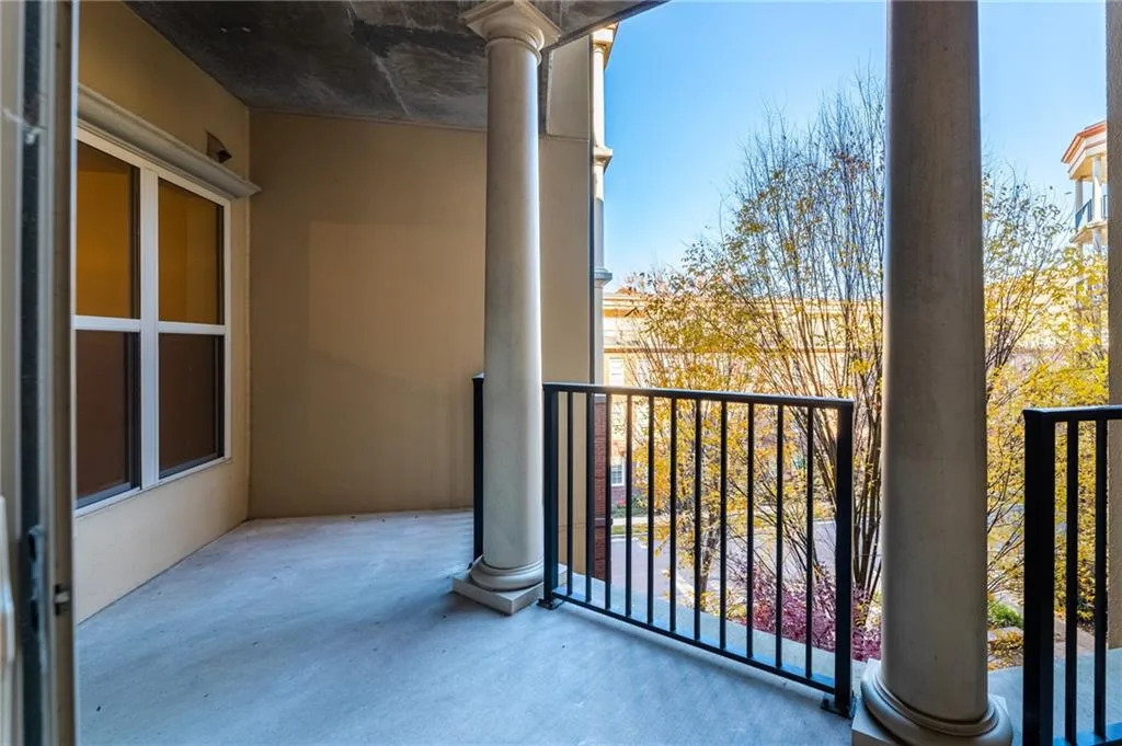 200 River Vista Drive Unit 510, Atlanta, Georgia 30339, 2 Bedrooms Bedrooms, ,2 BathroomsBathrooms,Residential,Sold,200 River Vista Drive Unit 510,6986771