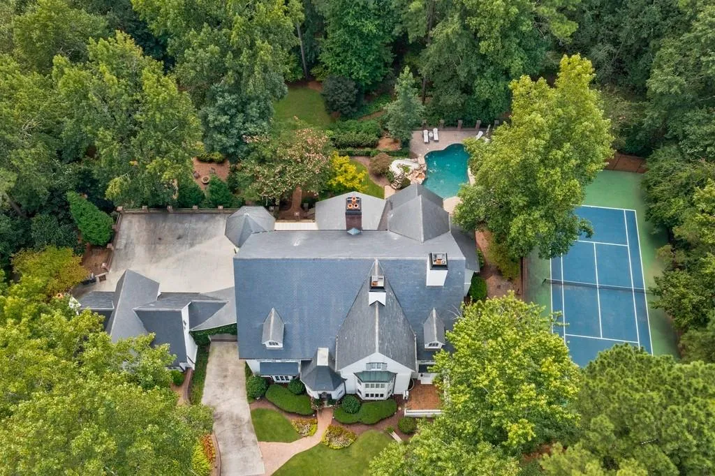 450 Heards Ferry Road