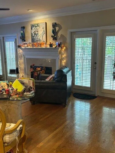 205 Crossing Valley Lane, Atlanta, Georgia 30339, 3 Bedrooms Bedrooms, ,2 BathroomsBathrooms,Residential,Sold,205 Crossing Valley Lane,7475084