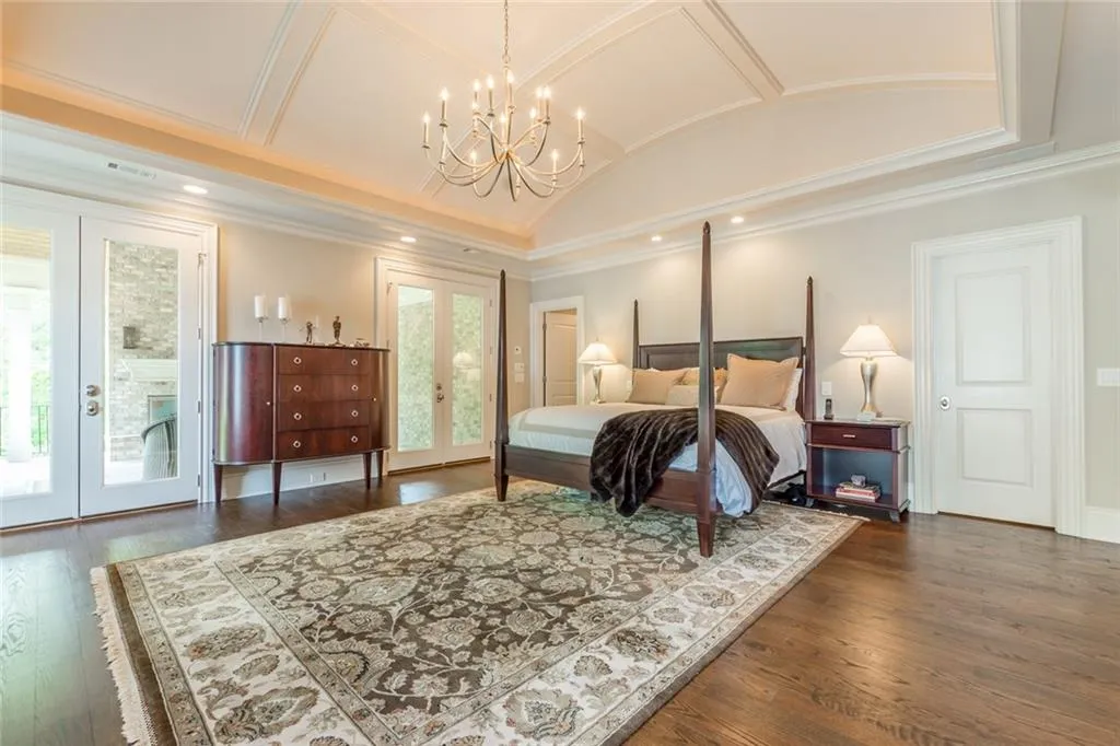 215 Rivermere Way, Sandy Springs, Georgia 30350, 5 Bedrooms Bedrooms, ,5 BathroomsBathrooms,Residential,Sold,215 Rivermere Way,6545833