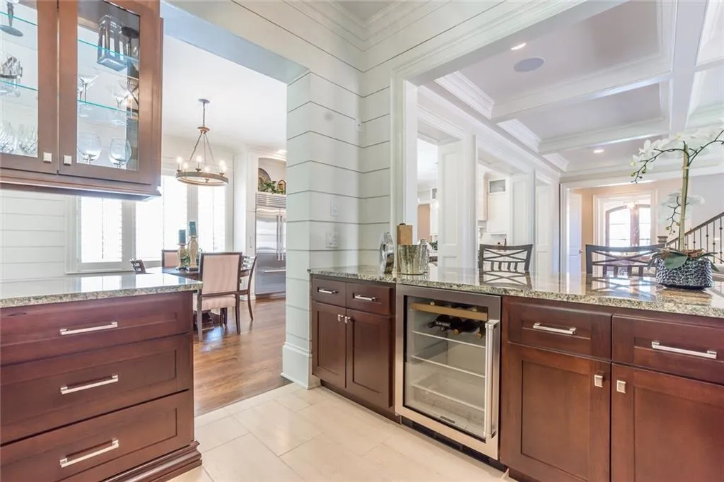 215 Rivermere Way, Sandy Springs, Georgia 30350, 5 Bedrooms Bedrooms, ,5 BathroomsBathrooms,Residential,Sold,215 Rivermere Way,6545833