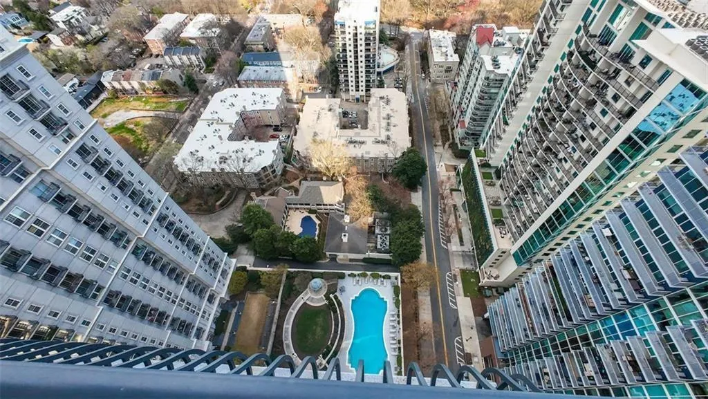195 14th Street Ne Unit 1005, Atlanta, Georgia 30309, 2 Bedrooms Bedrooms, ,2 BathroomsBathrooms,Residential,For Sale,195 14th Street Ne Unit 1005,7611160