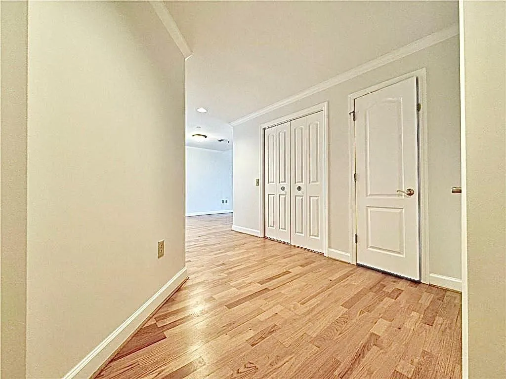195 14th Street Ne Unit 1005, Atlanta, Georgia 30309, 2 Bedrooms Bedrooms, ,2 BathroomsBathrooms,Residential,For Sale,195 14th Street Ne Unit 1005,7611160