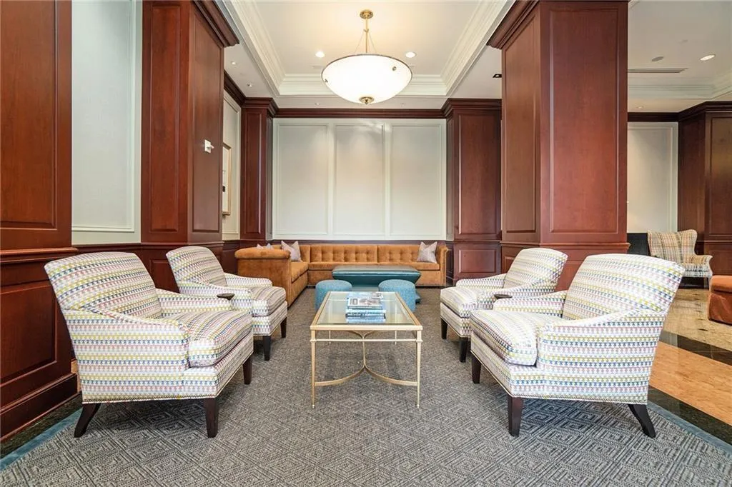 195 14th Street Ne Unit 1005, Atlanta, Georgia 30309, 2 Bedrooms Bedrooms, ,2 BathroomsBathrooms,Residential,For Sale,195 14th Street Ne Unit 1005,7611160