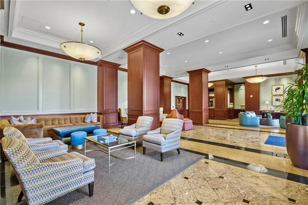 195 14th Street Ne Unit 1005, Atlanta, Georgia 30309, 2 Bedrooms Bedrooms, ,2 BathroomsBathrooms,Residential,For Sale,195 14th Street Ne Unit 1005,7611160
