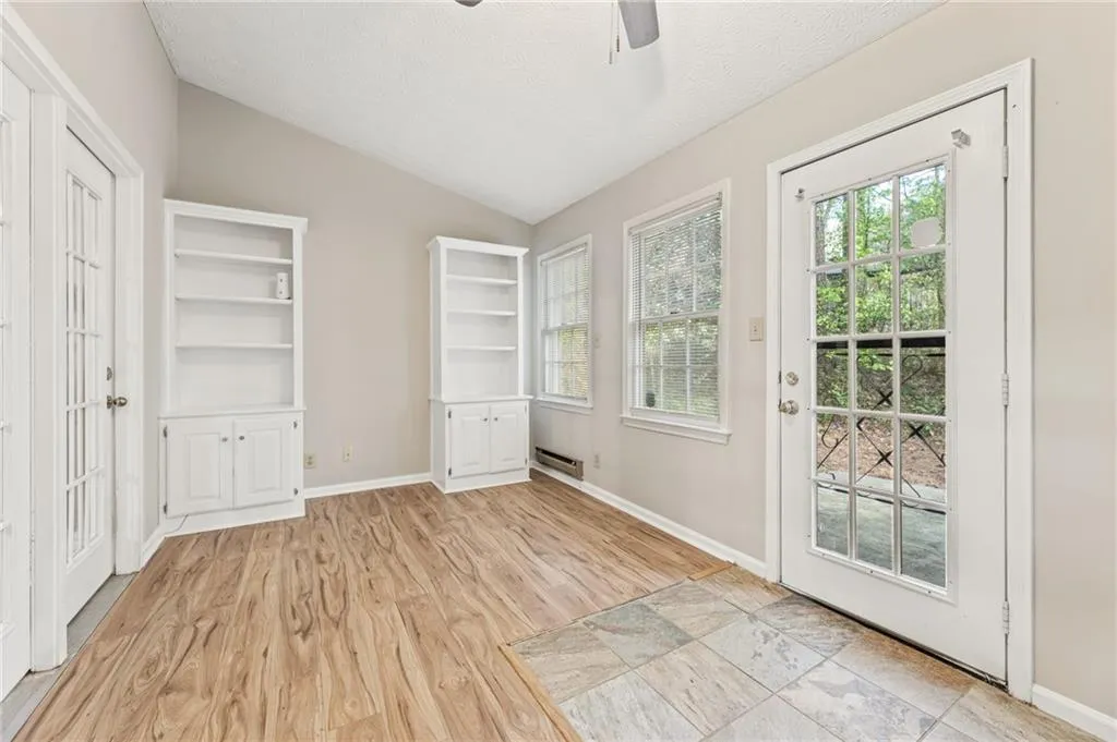 7923 Briar Villa Place, Sandy Springs, Georgia 30350, 3 Bedrooms Bedrooms, ,2 BathroomsBathrooms,Residential,Sold,7923 Briar Villa Place,7189715