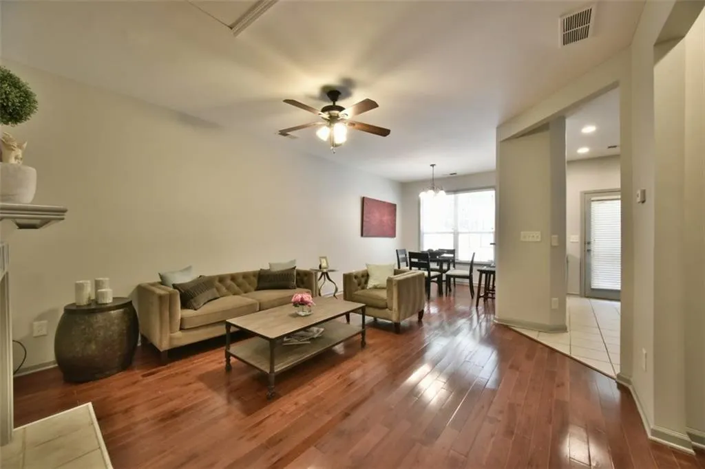 1603 Jackson Trace Court Nw, Atlanta, Georgia 30318, 3 Bedrooms Bedrooms, ,2 BathroomsBathrooms,Residential,Sold,1603 Jackson Trace Court Nw,5717255