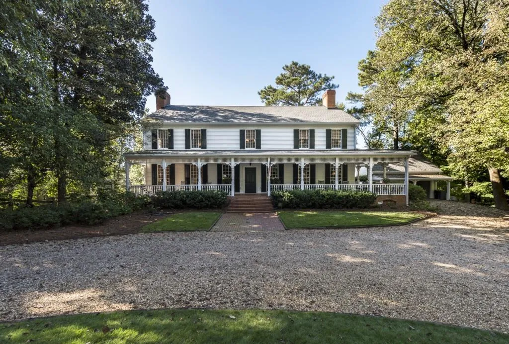 2085 River North Parkway, Sandy Springs, Georgia 30328, 5 Bedrooms Bedrooms, ,4 BathroomsBathrooms,Residential,Sold,2085 River North Parkway,5671250