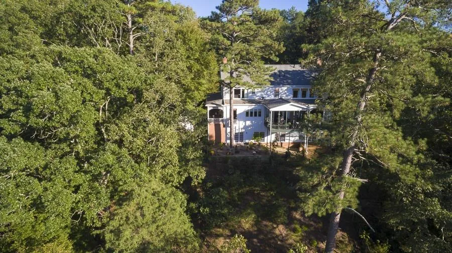 2085 River North Parkway, Sandy Springs, Georgia 30328, 5 Bedrooms Bedrooms, ,4 BathroomsBathrooms,Residential,Sold,2085 River North Parkway,5671250