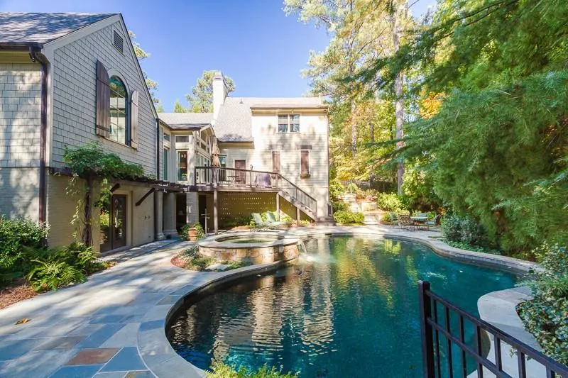 5285 Woodridge Forest Trail, Sandy Springs, Georgia 30327, 4 Bedrooms Bedrooms, ,5 BathroomsBathrooms,Residential,Sold,5285 Woodridge Forest Trail,5778371