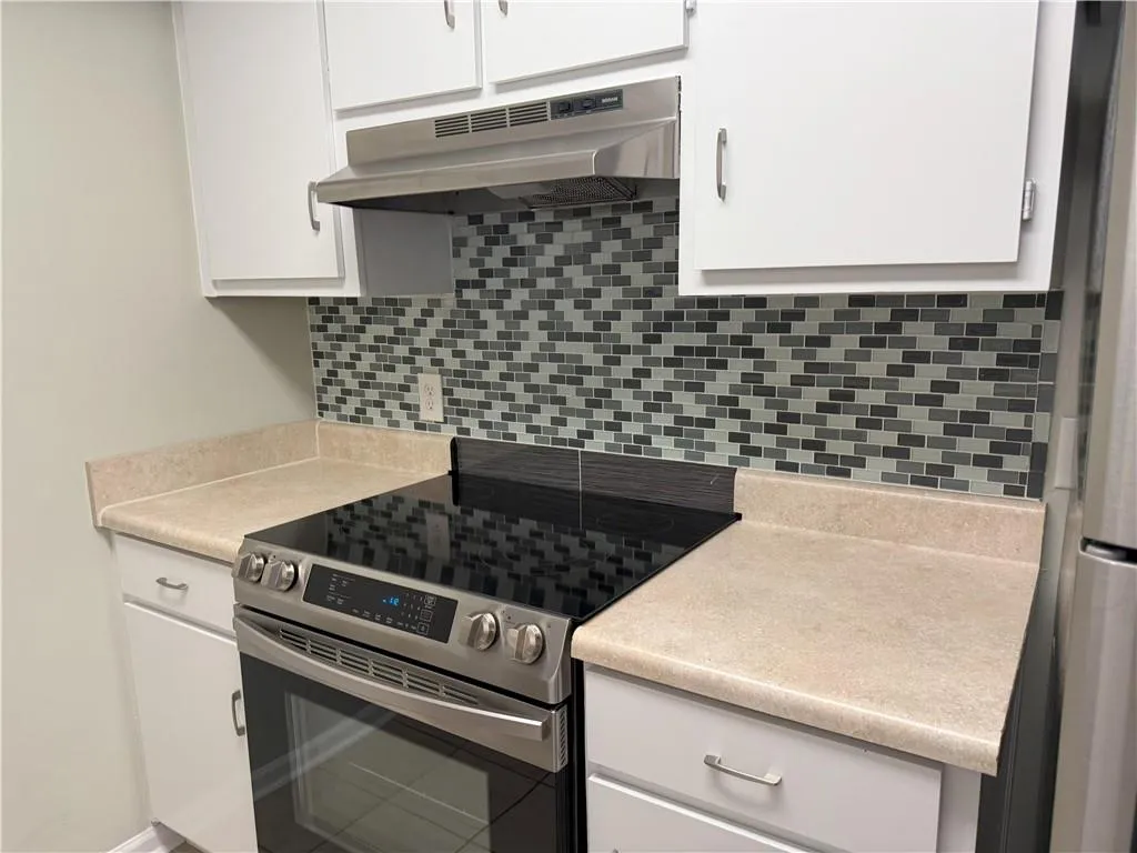 475 Mount Vernon Highway Ne Unit C121, Atlanta, Georgia 30328, 1 Bedroom Bedrooms, ,1 BathroomBathrooms,Residential,For Sale,475 Mount Vernon Highway Ne Unit C121,7644283