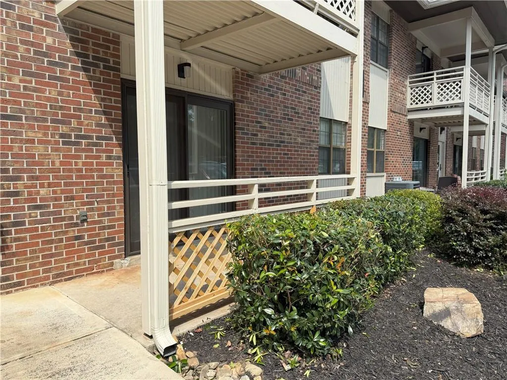 475 Mount Vernon Highway Ne Unit C121, Atlanta, Georgia 30328, 1 Bedroom Bedrooms, ,1 BathroomBathrooms,Residential,For Sale,475 Mount Vernon Highway Ne Unit C121,7644283