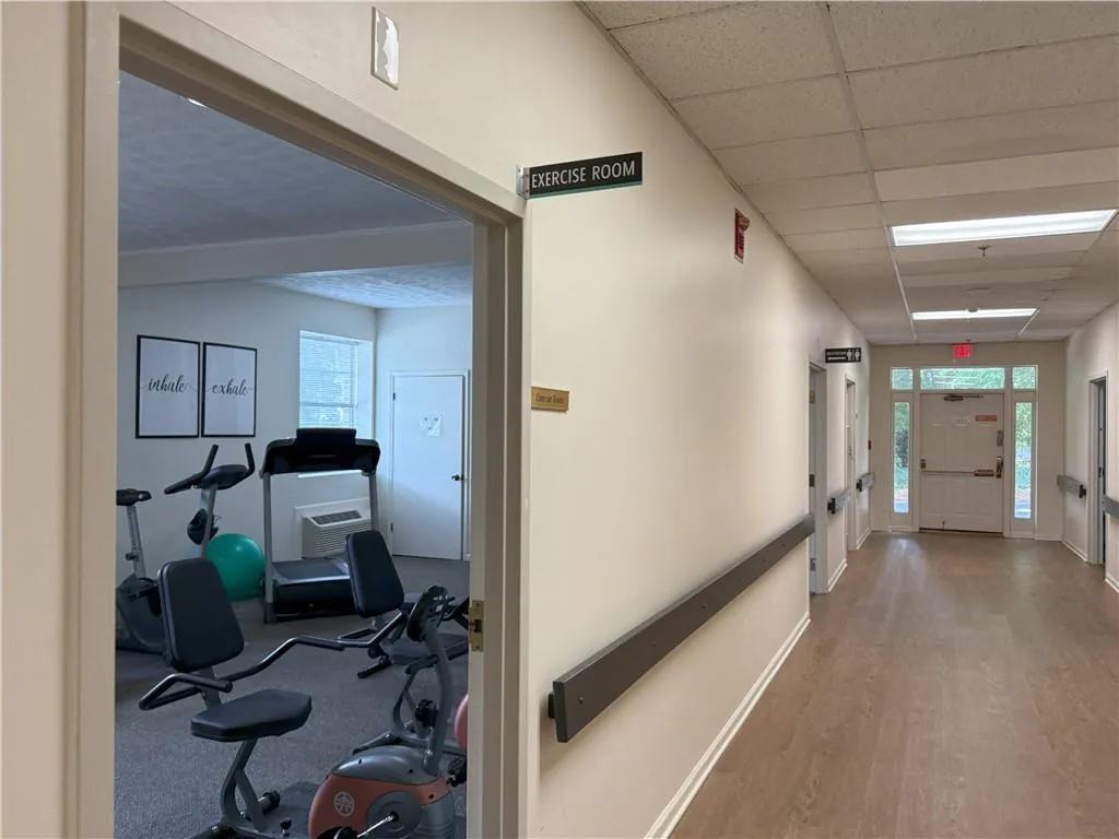 475 Mount Vernon Highway Ne Unit C121, Atlanta, Georgia 30328, 1 Bedroom Bedrooms, ,1 BathroomBathrooms,Residential,For Sale,475 Mount Vernon Highway Ne Unit C121,7644283