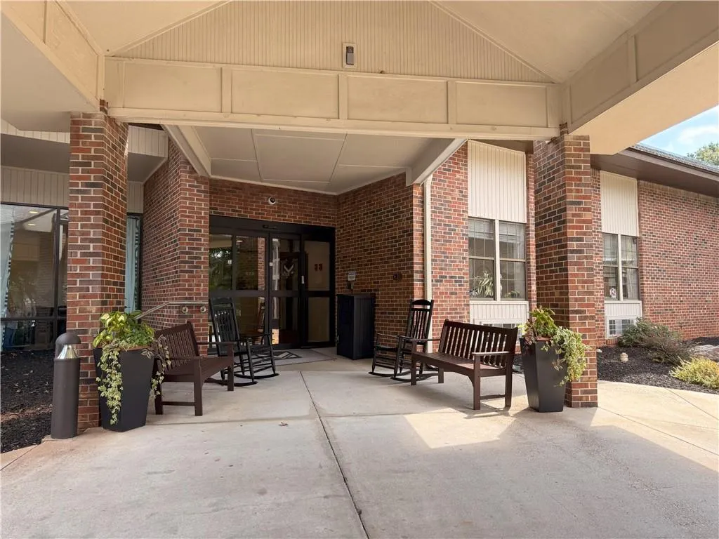 475 Mount Vernon Highway Ne Unit C121, Atlanta, Georgia 30328, 1 Bedroom Bedrooms, ,1 BathroomBathrooms,Residential,For Sale,475 Mount Vernon Highway Ne Unit C121,7644283