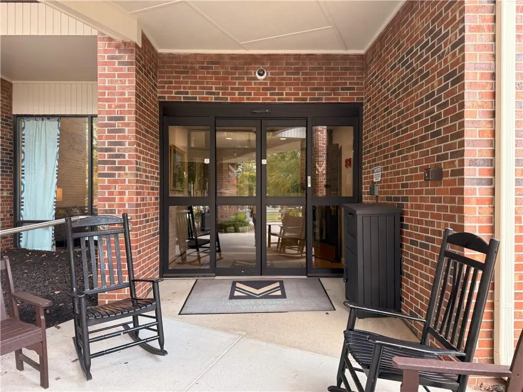 475 Mount Vernon Highway Ne Unit C121, Atlanta, Georgia 30328, 1 Bedroom Bedrooms, ,1 BathroomBathrooms,Residential,For Sale,475 Mount Vernon Highway Ne Unit C121,7644283