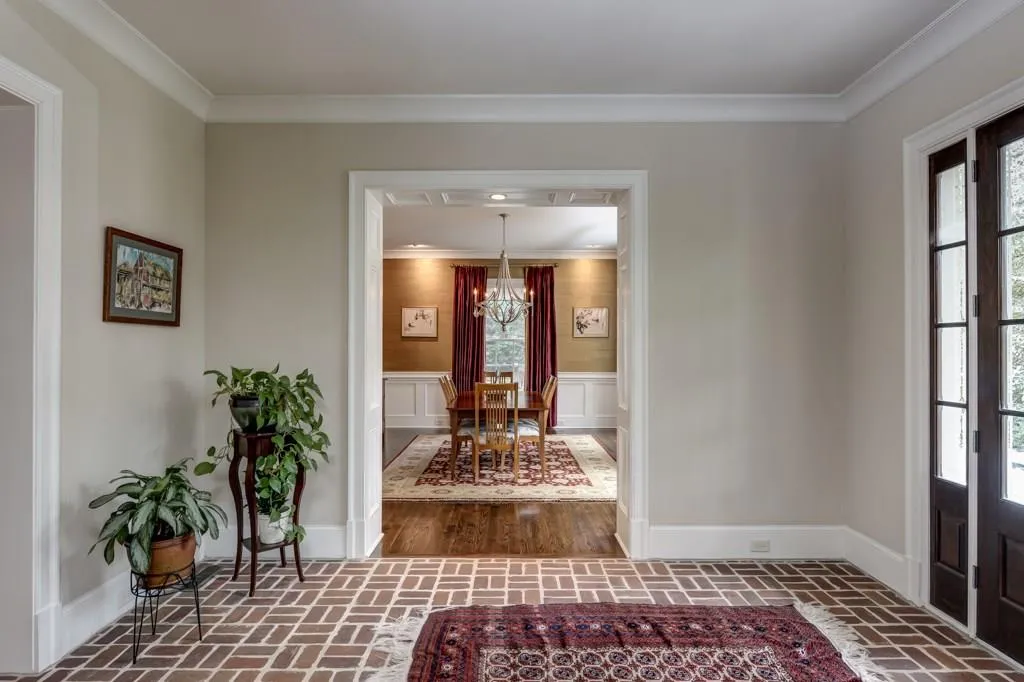 2777 Ridgewood Road Nw, Atlanta, Georgia 30327, 5 Bedrooms Bedrooms, ,5 BathroomsBathrooms,Residential,Sold,2777 Ridgewood Road Nw,5797853
