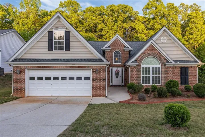 190 Meadowbrook Court, Covington, Georgia 30016