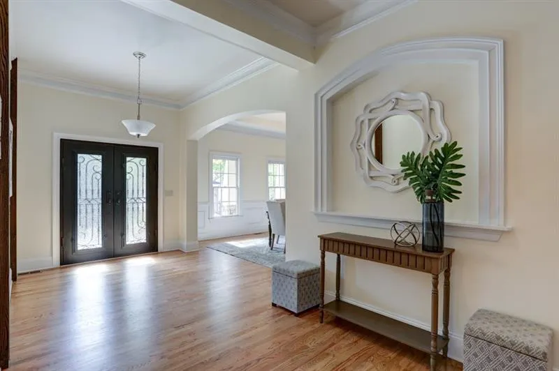 300 Wembley Circle, Sandy Springs, Georgia 30328, 6 Bedrooms Bedrooms, ,5 BathroomsBathrooms,Residential,Sold,300 Wembley Circle,6651452