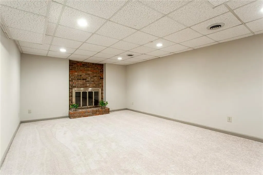 1275 Old Woodbine Road, Atlanta, Georgia 30319, 5 Bedrooms Bedrooms, ,4 BathroomsBathrooms,Residential,Sold,1275 Old Woodbine Road,6980501