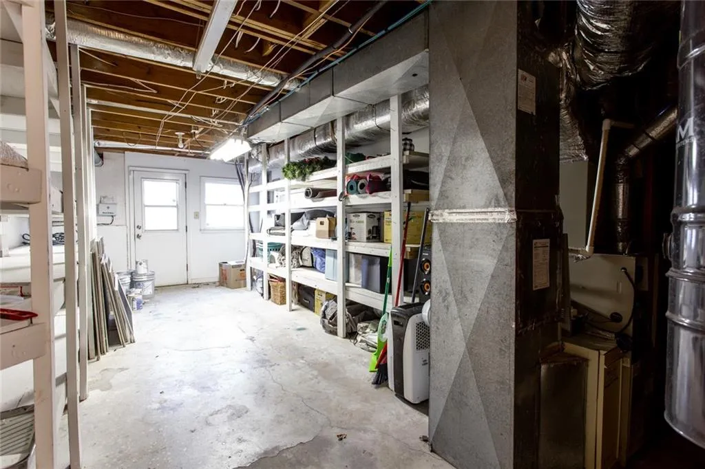 1275 Old Woodbine Road, Atlanta, Georgia 30319, 5 Bedrooms Bedrooms, ,4 BathroomsBathrooms,Residential,Sold,1275 Old Woodbine Road,6980501