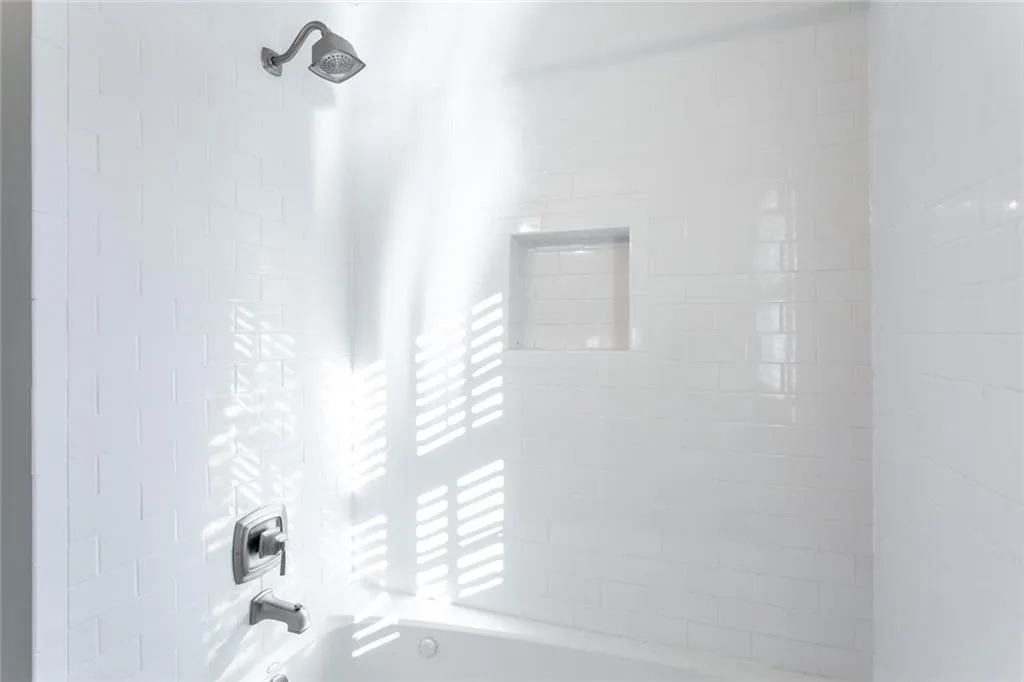 1275 Old Woodbine Road, Atlanta, Georgia 30319, 5 Bedrooms Bedrooms, ,4 BathroomsBathrooms,Residential,Sold,1275 Old Woodbine Road,6980501