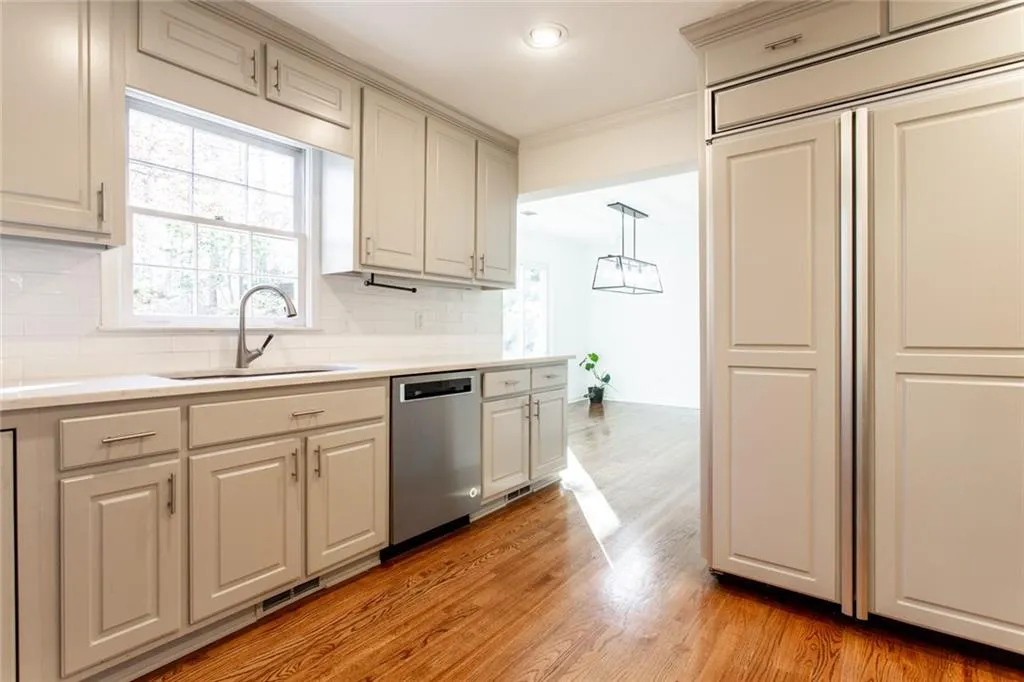 1275 Old Woodbine Road, Atlanta, Georgia 30319, 5 Bedrooms Bedrooms, ,4 BathroomsBathrooms,Residential,Sold,1275 Old Woodbine Road,6980501