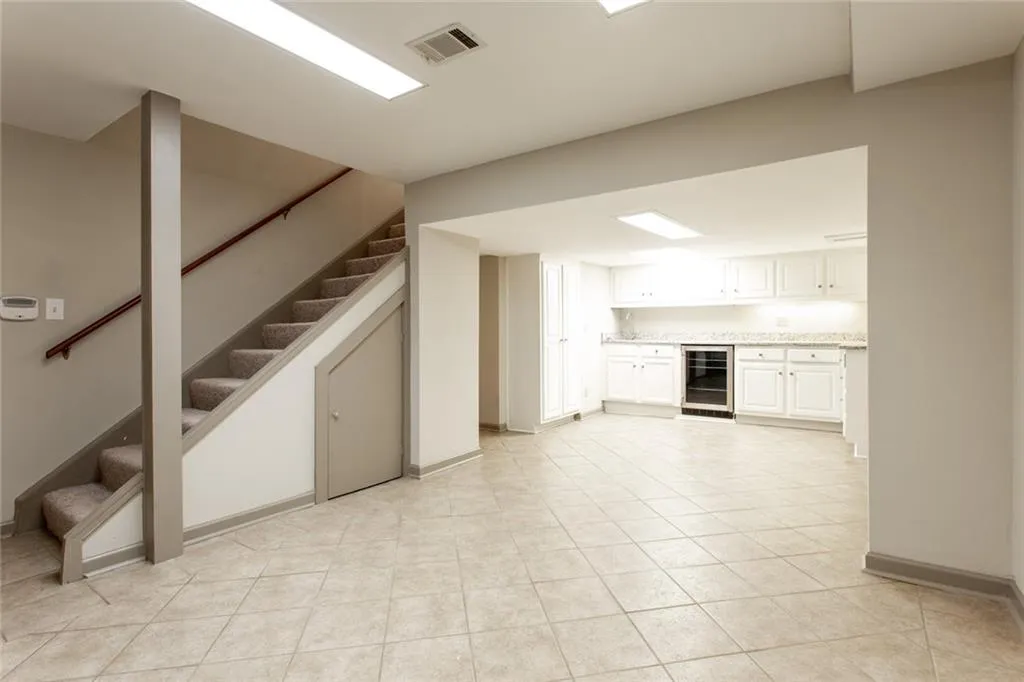 1275 Old Woodbine Road, Atlanta, Georgia 30319, 5 Bedrooms Bedrooms, ,4 BathroomsBathrooms,Residential,Sold,1275 Old Woodbine Road,6980501