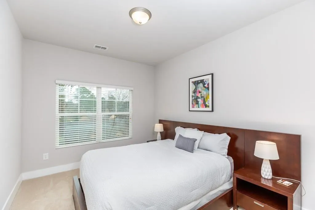 5736 Taylor Way Unit #11, Sandy Springs, Georgia 30342, 3 Bedrooms Bedrooms, ,2 BathroomsBathrooms,Residential,Sold,5736 Taylor Way Unit #11,6910688