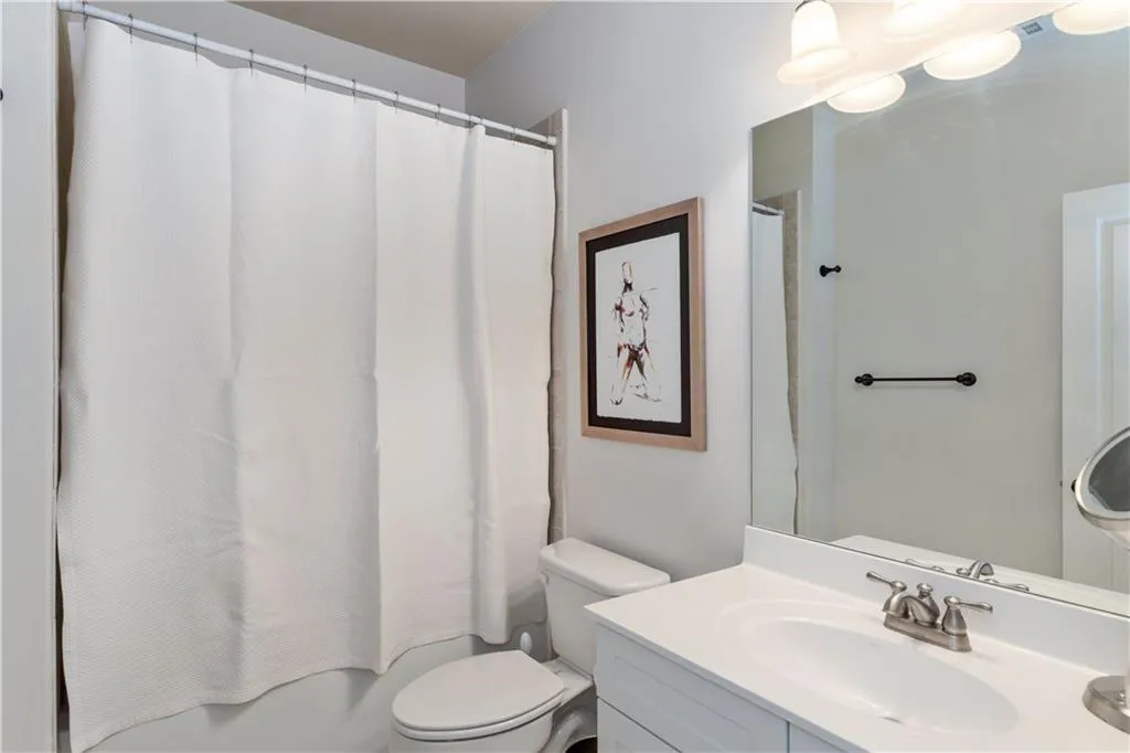 351 Alderwood Lane, Atlanta, Georgia 30328, 4 Bedrooms Bedrooms, ,4 BathroomsBathrooms,Residential,Sold,351 Alderwood Lane,6796828