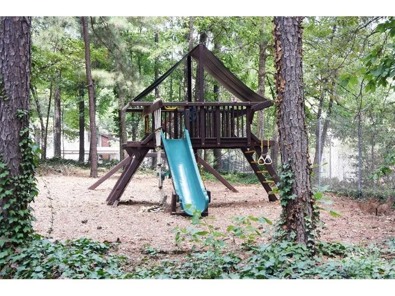 6851 Roswell Road Unit J15, Atlanta, Georgia 30328, 1 Bedroom Bedrooms, ,1 BathroomBathrooms,Residential,Sold,6851 Roswell Road Unit J15,5634861