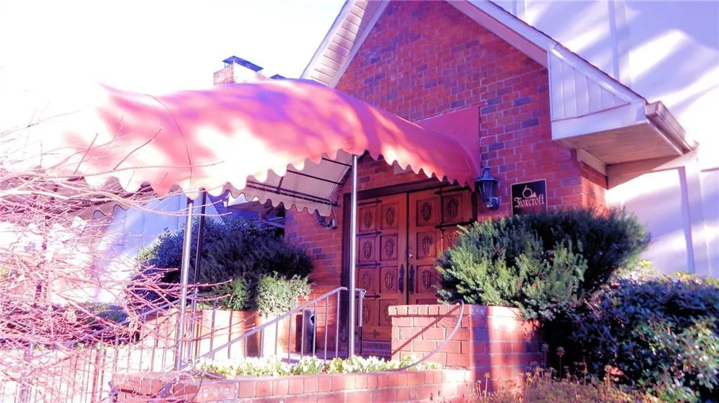 6851 Roswell Road Unit J15, Atlanta, Georgia 30328, 1 Bedroom Bedrooms, ,1 BathroomBathrooms,Residential,Sold,6851 Roswell Road Unit J15,5634861