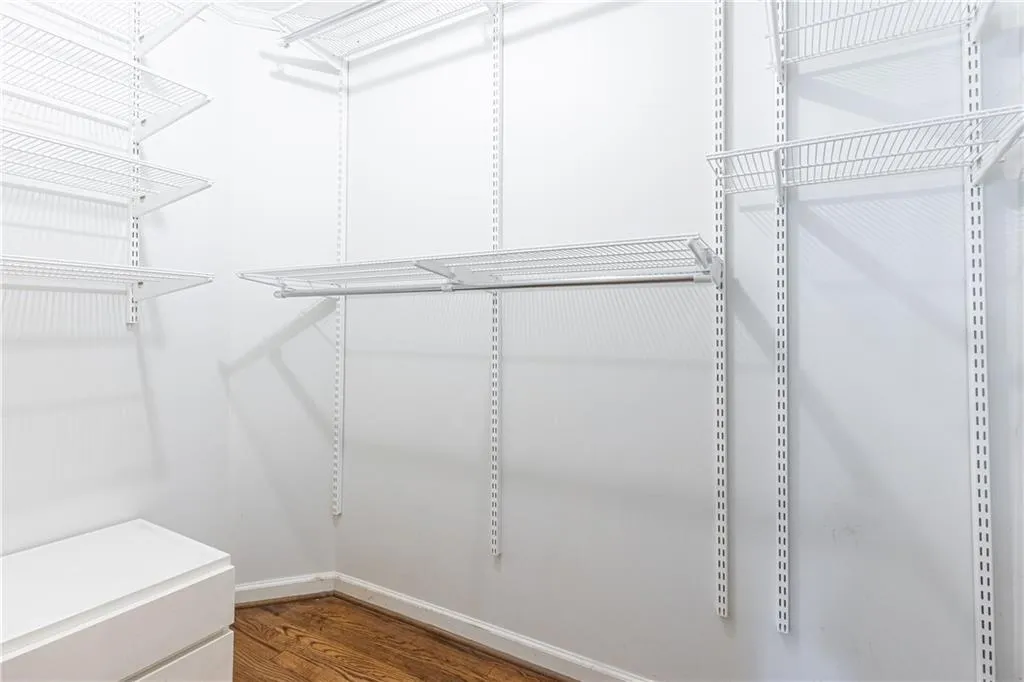 770 E Powderhorn Road, Atlanta, Georgia 30342, 3 Bedrooms Bedrooms, ,2 BathroomsBathrooms,Residential,Sold,770 E Powderhorn Road,7228075