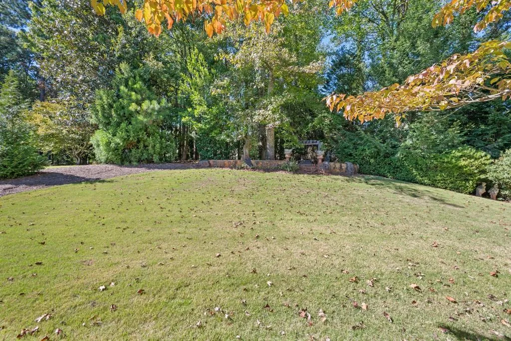 130 Dunwoody Creek Court, Atlanta, Georgia 30350, 6 Bedrooms Bedrooms, ,4 BathroomsBathrooms,Residential,Sold,130 Dunwoody Creek Court,7476007